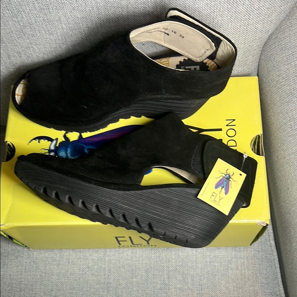 Fly London Black Wedge Shoes Sleek Modern Design